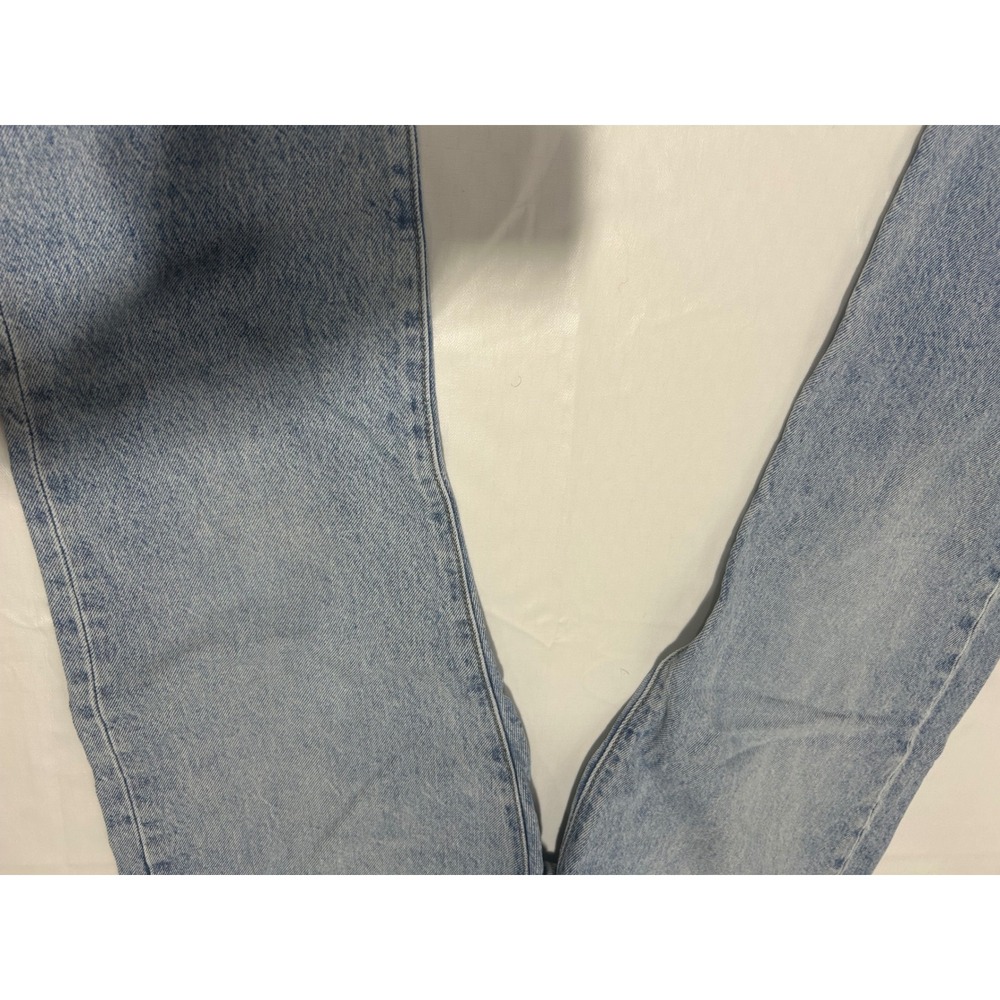 Levis Premium Wedgie Straight Jeans Light Wash Blue Button Fly Denim Womens 28 - Picture 7 of 8